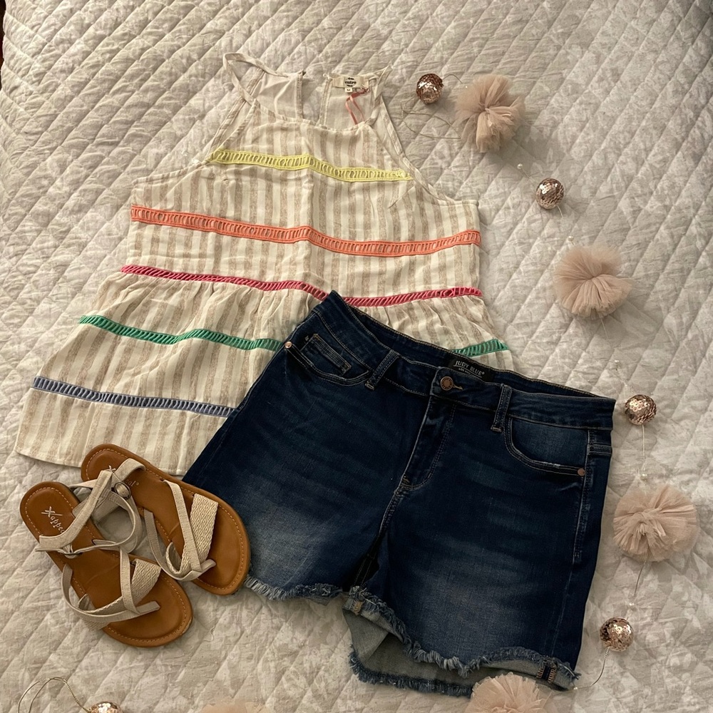 NWT Grey and White striped halter tank top Size M